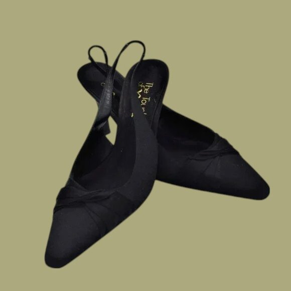 The Touch of Nina Satin Pumps EUC - Picture 1 of 12